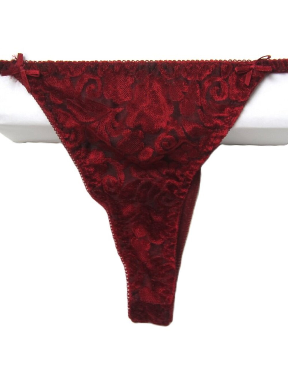 Frederick's of Hollywood Size S New w/ Tags NWT Red Velvet Burnout Thong Panties